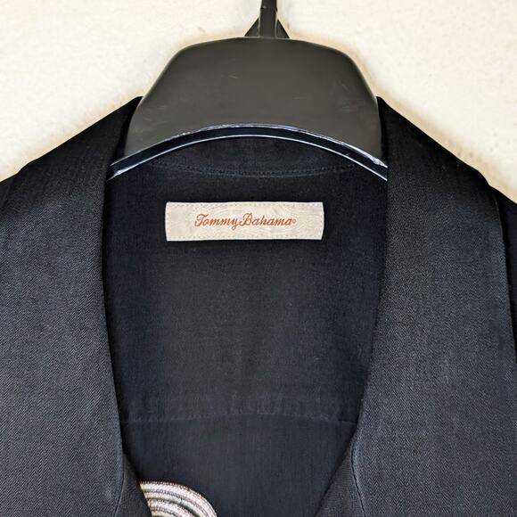 Tommy Bahama Men's 2XL Camp shirt Caribbean Stud Las Vegas emroidered - Picture 4 of 9